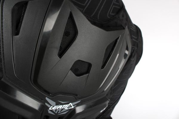 Защита панцирь Leatt Body Protector 45 Black XXL 184196